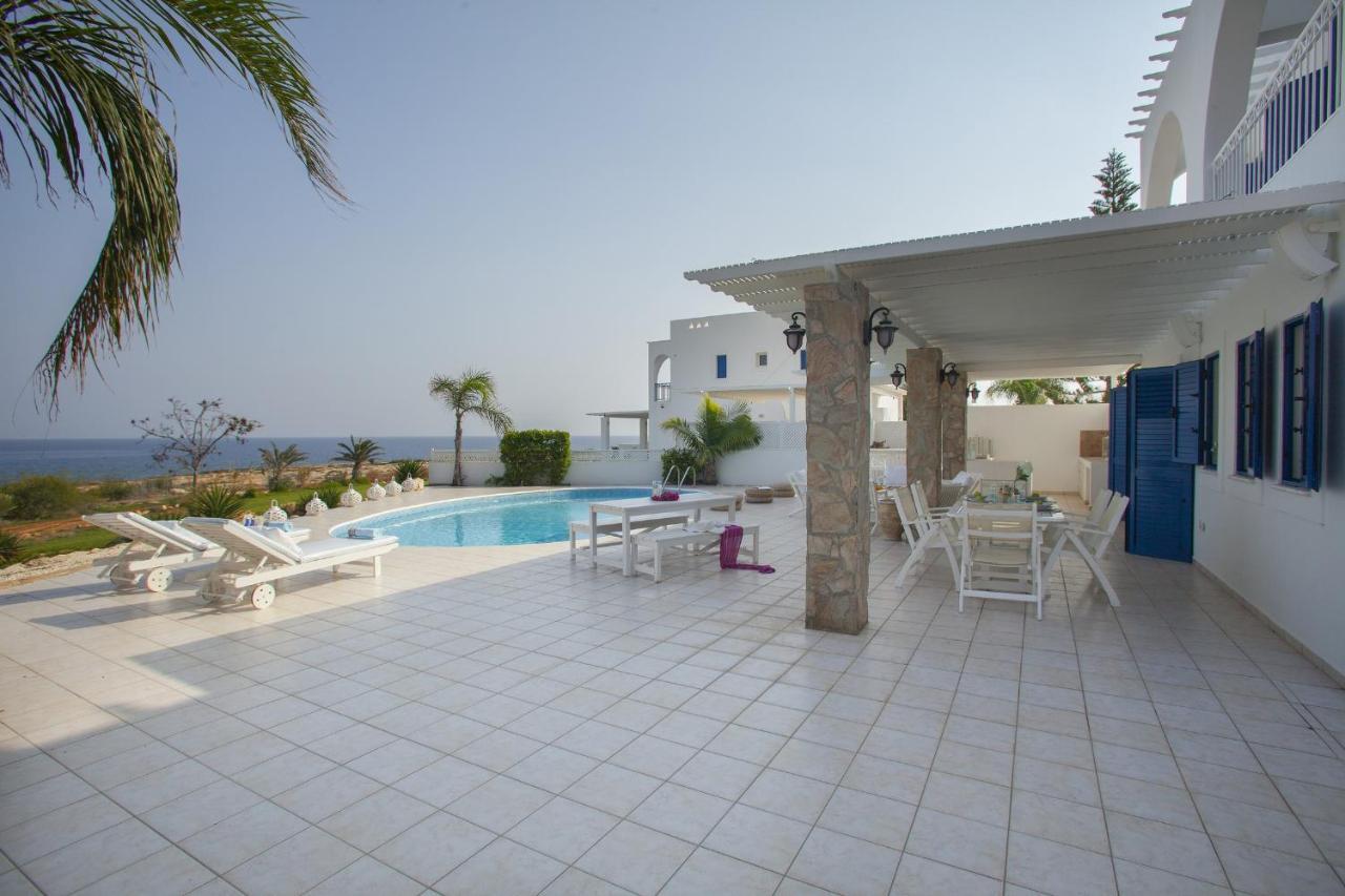 Mimoza Seafront Villa Protaras Extérieur photo