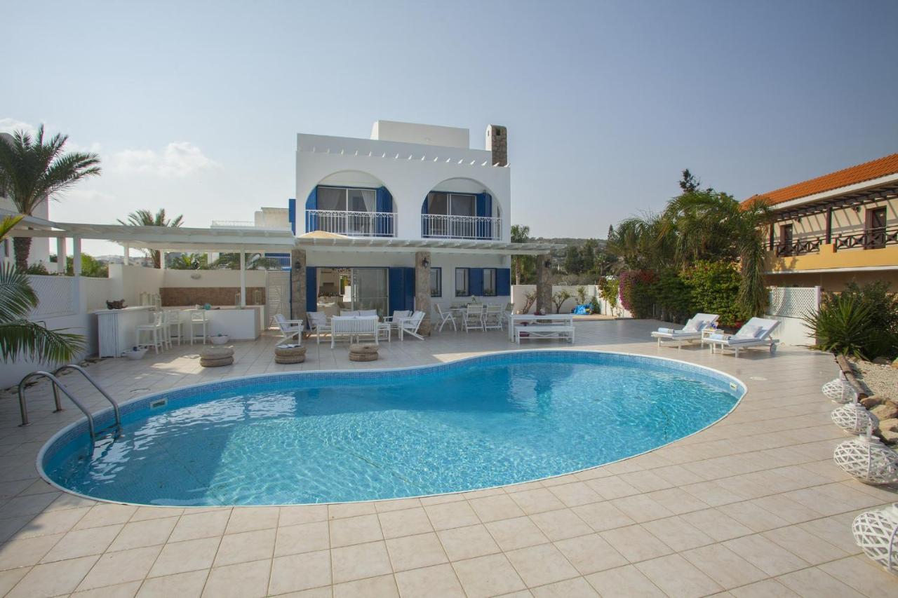 Mimoza Seafront Villa Protaras Extérieur photo